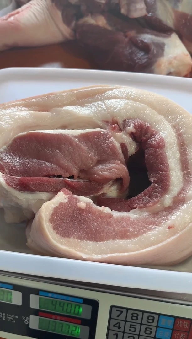 中国大陆180食用农产品吉*猪五花肉3.13吉祥