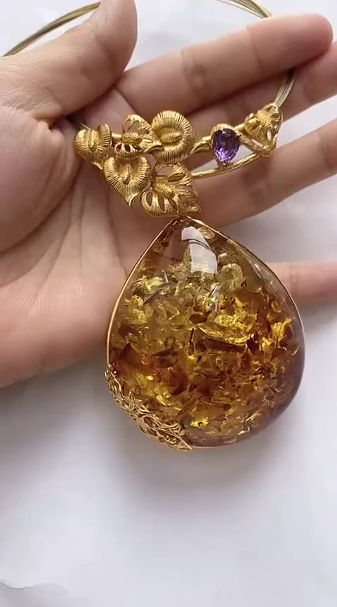 【闪购商品】琥珀裸石银S925镶嵌花珀吊坠