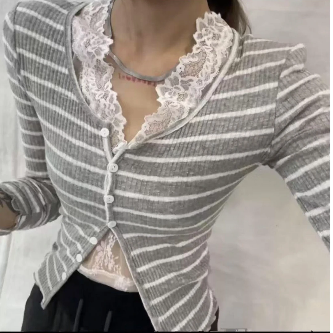 春秋新款法式甜美辣妹蕾丝背心+条纹修身长袖小衫两件套上衣