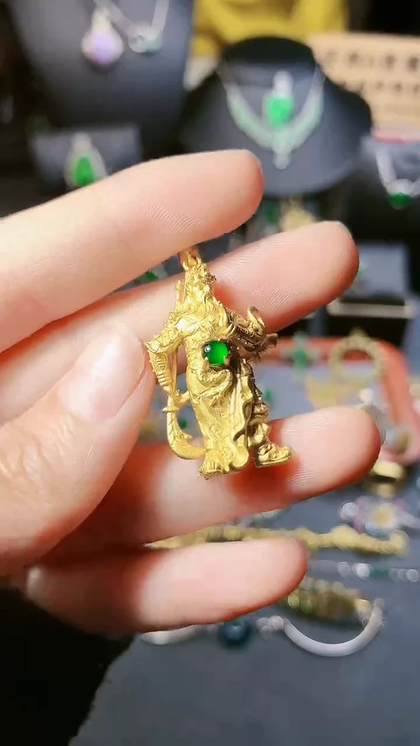 【闪购商品】翡翠吊坠(赠链)银S925镶嵌吊坠