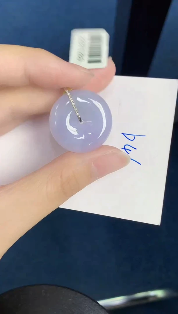 翡翠18K金镶嵌颈饰天然翡翠緬甸A貨