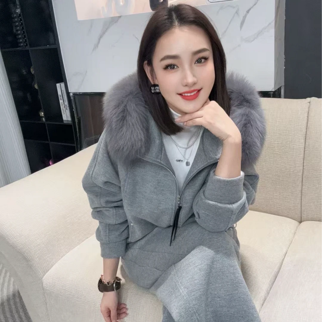 【慵暖结界】2025新款秋冬狐狸毛领加厚羊毛帽衫外套H6076