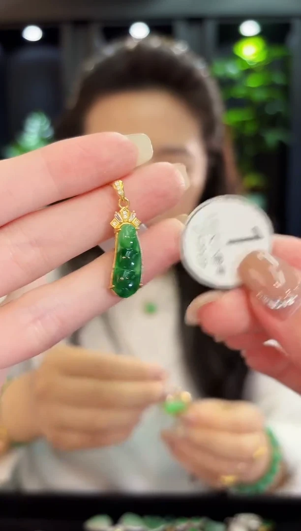 吊坠(不含链)未镶嵌翡翠 缅料A货/支持复检/一件