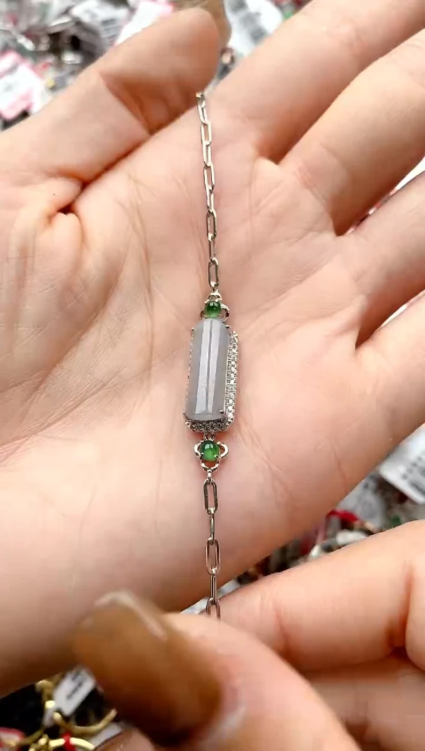 【闪购商品】翡翠戒指银S925镶嵌3333333    4
