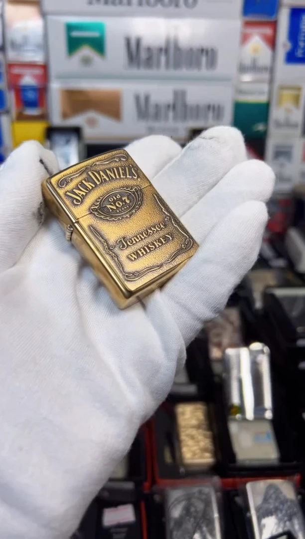 明铬捡漏奢品打火机029