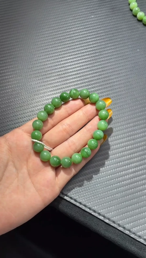 未镶嵌手链和田玉（碧玉）且末黑羊洞碧玉手串卡10微色差