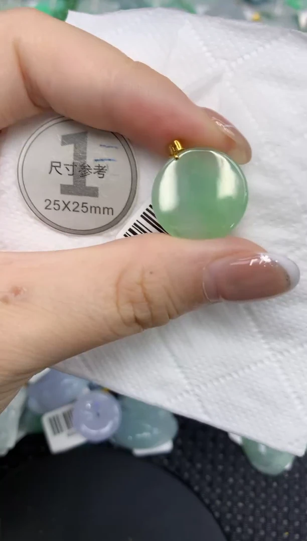 颈饰18K金镶嵌翡翠11111111