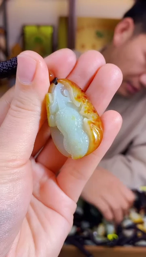 【闪购商品】和田玉颈饰未镶嵌1