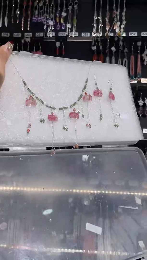 【闪购商品】紫晶耳饰银S925镶嵌 美人于