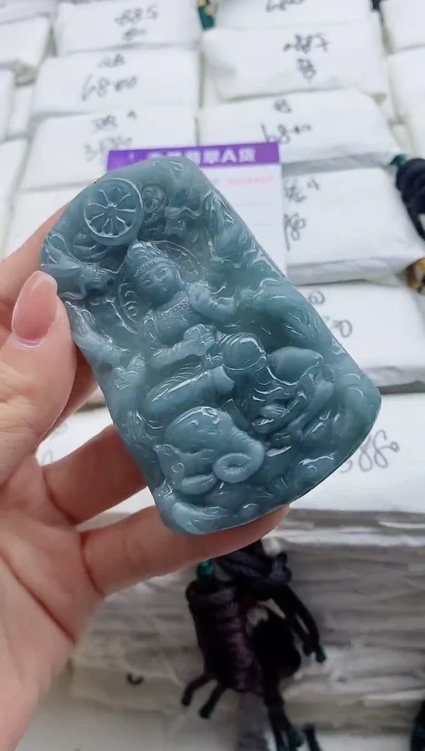 颈饰未镶嵌翡翠8