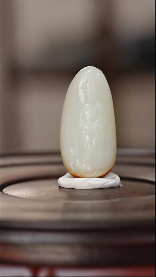 未镶嵌和田玉挂件溜**糖和田玉