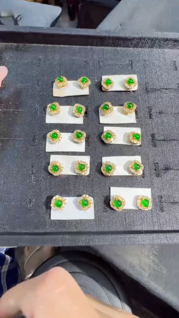 【闪购商品】翡翠耳饰未镶嵌耳钉商品多样性发货1