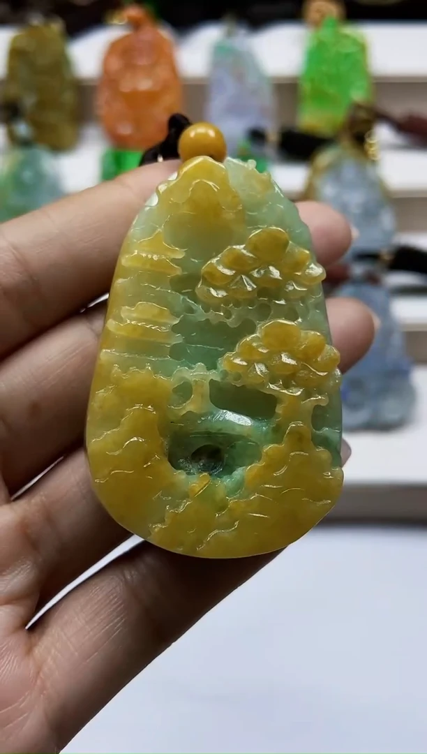 颈饰未镶嵌翡翠翡翠A货