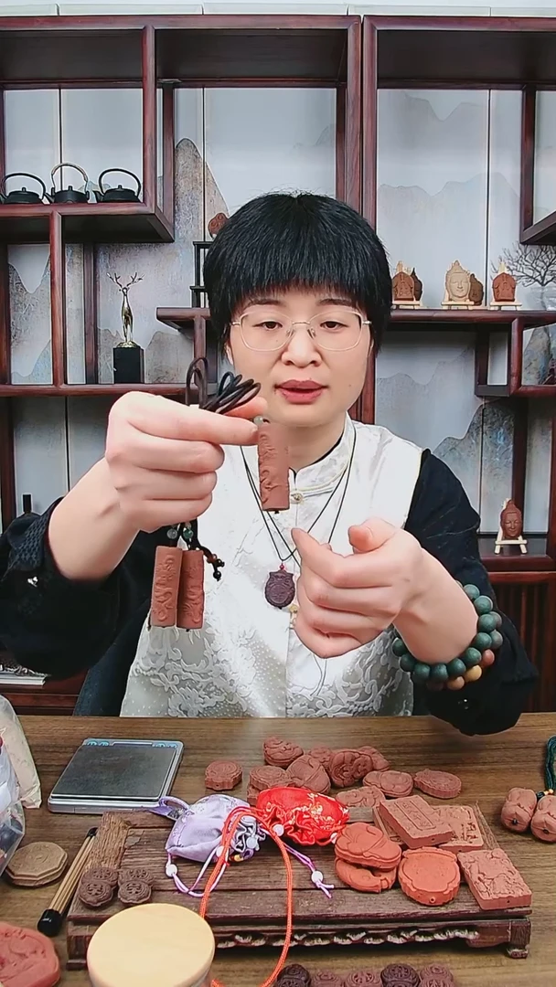【闪购商品】息肌芄香方龙柱子