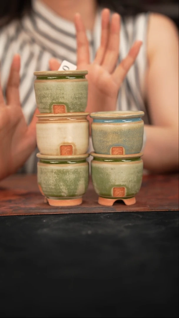 陶瓷6-8-006微瑕花盆口径4.5颜色混