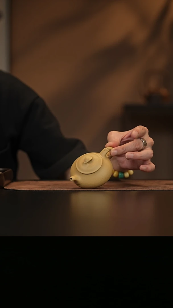 允禾斋  紫砂壶  简瓢  梨皮