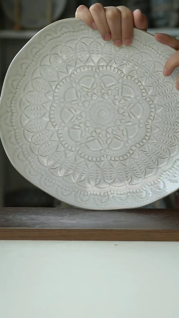 陶微瑕出瑞典LILLALAGER浮雕牛排盘28.5cm@4-2@