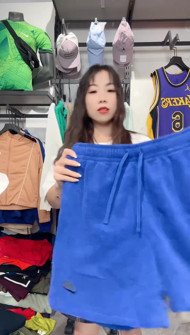 1394编码 瑕疵款直播间过款为准 尺码