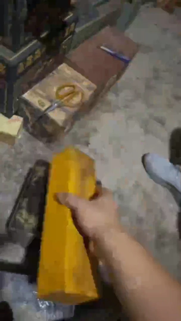 木闪电购链接精品摆件唐小