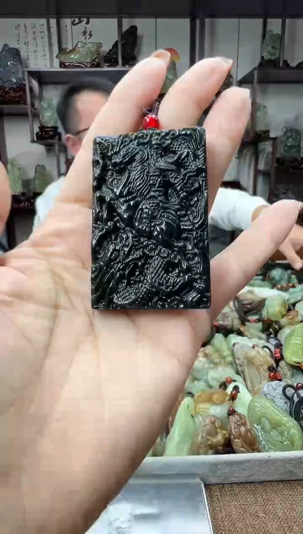 未镶嵌和田玉把件1