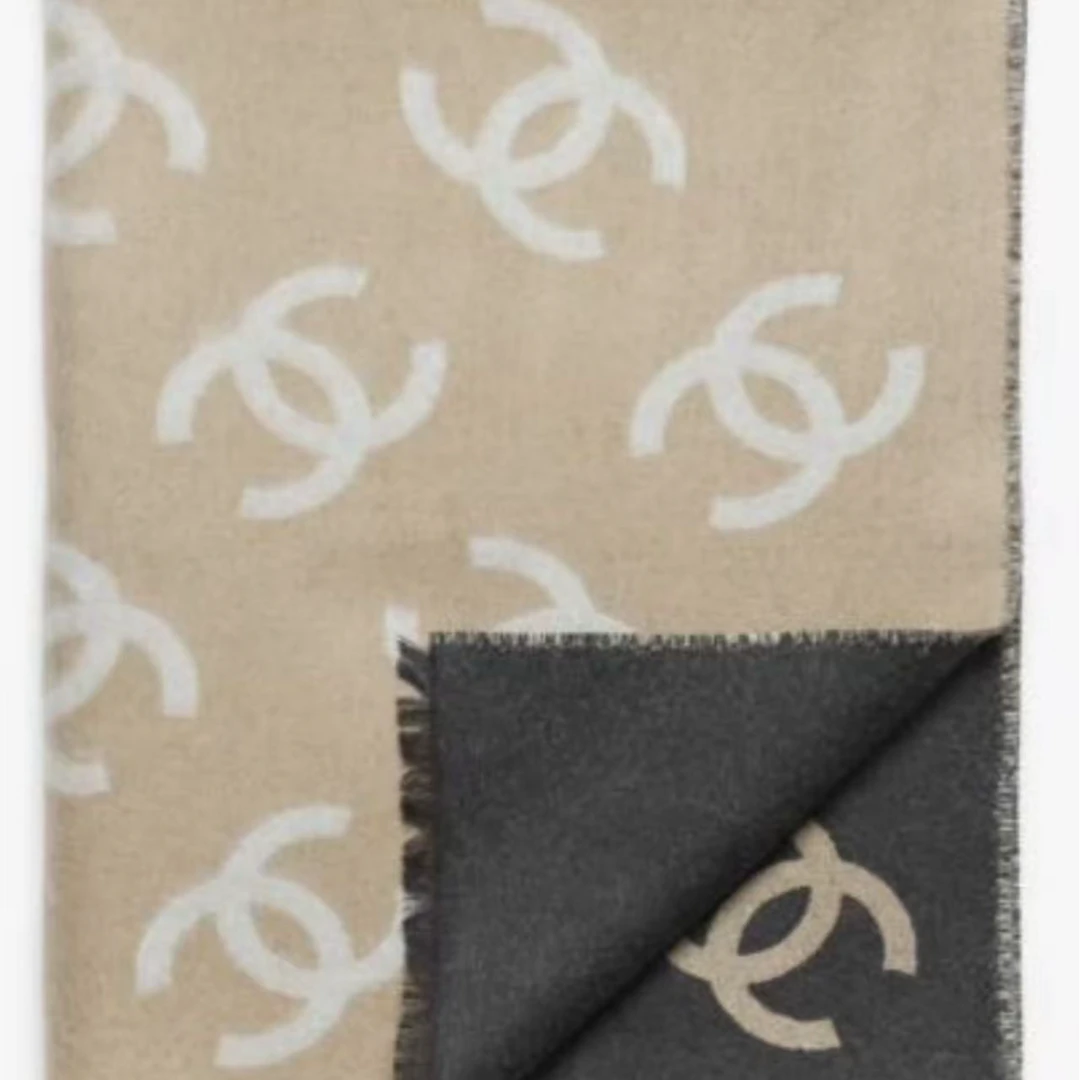 未使用 Chanel/香奈儿 【念念】25B 斜体双C 双面围巾