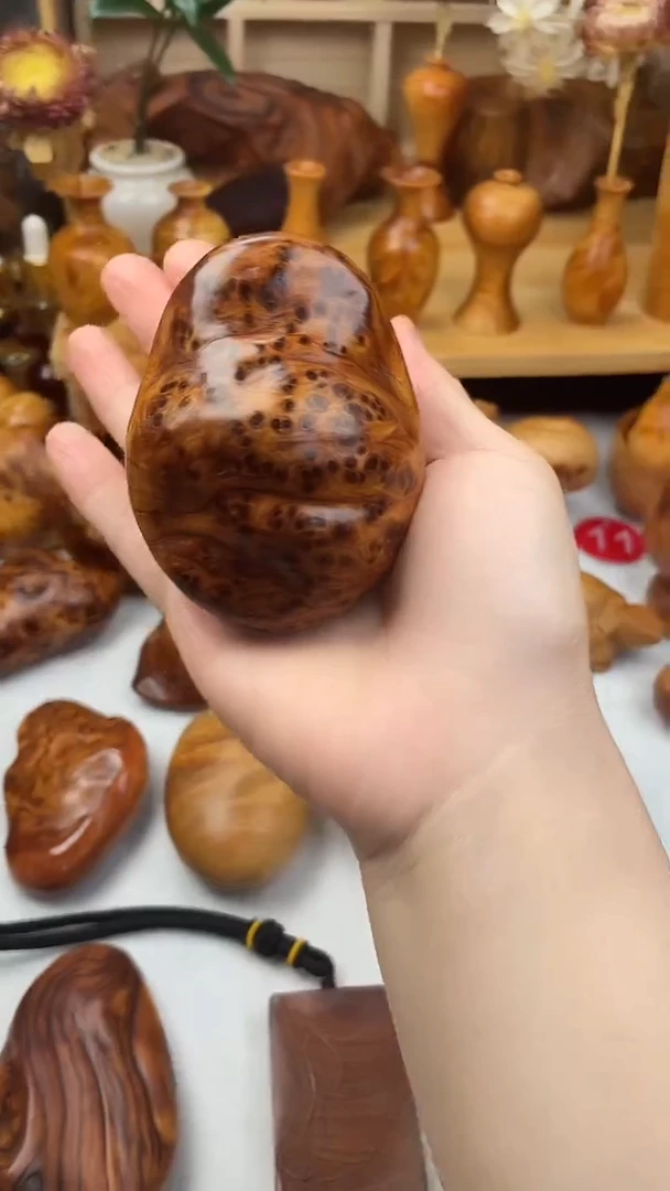 木太行崖柏陈化黑金瘤