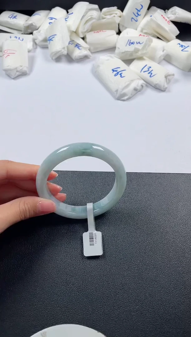 翡翠手镯未镶嵌基地发货H 58+ 3319