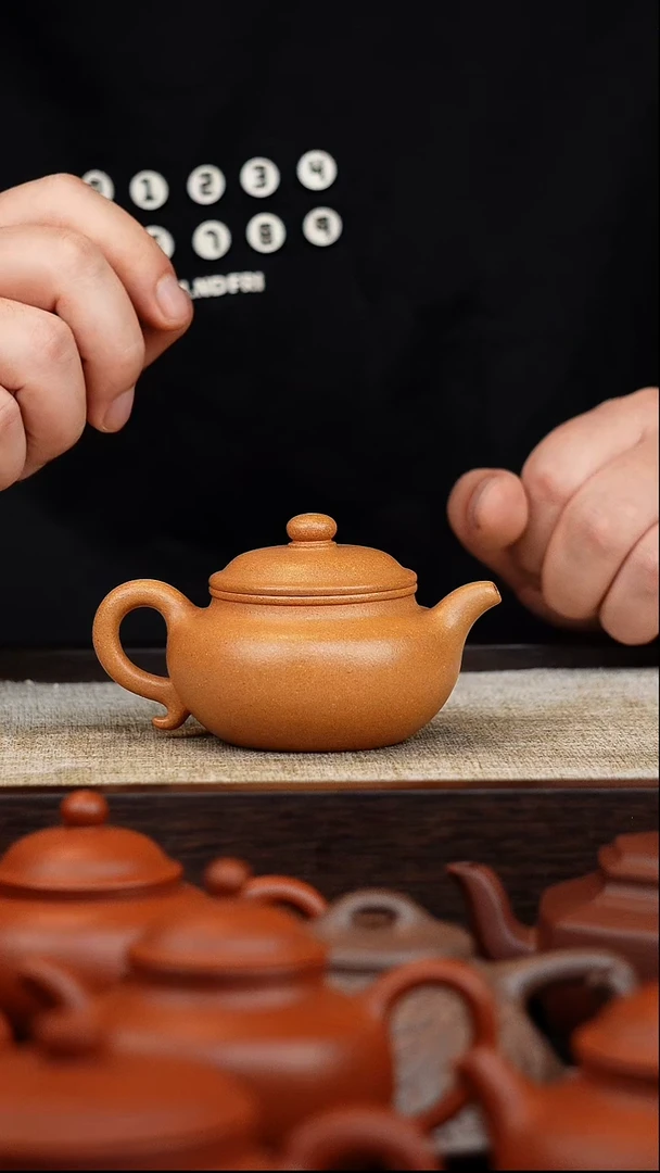 茶壶紫砂微瑕封釉130cc黄金段仿古