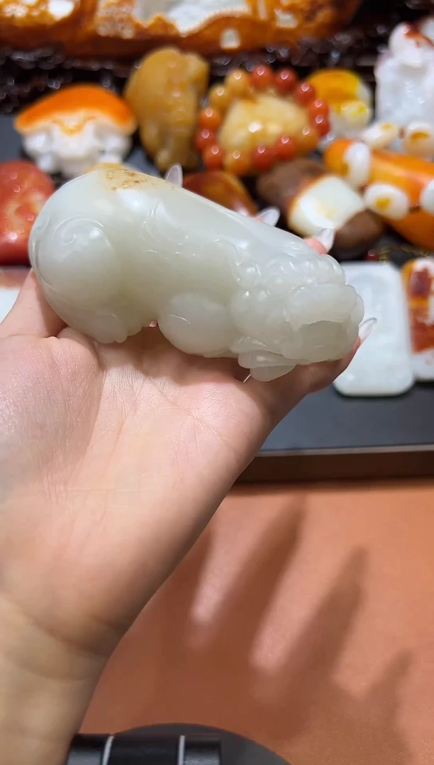 未镶嵌和田玉把件金****宝和田玉