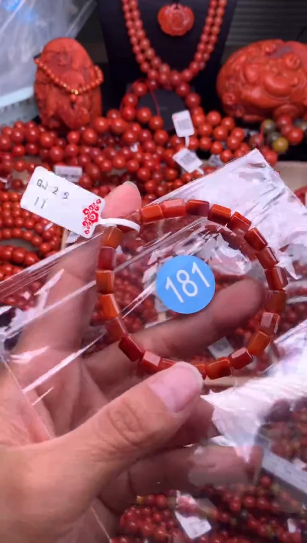 【闪购商品】南红玛瑙珠宝奇石未镶嵌181-5+