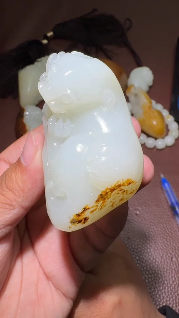 未镶嵌和田玉挂件和田玉