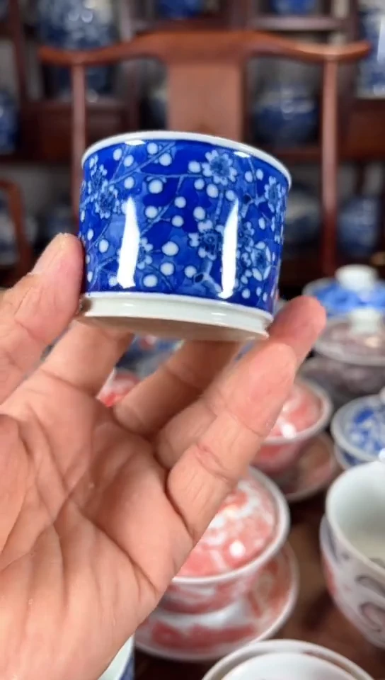 柴窑青花蓝底冰梅杯杯