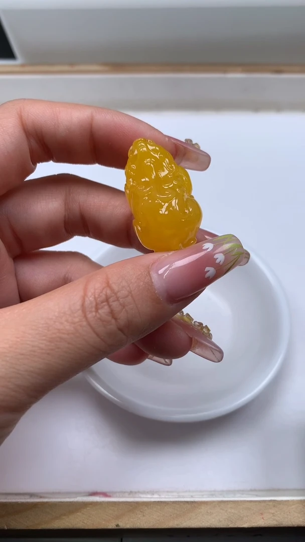 裸石蜜蜡未镶嵌C503 蜜蜡 皮休（通孔）29*17*18mm1个4.9元