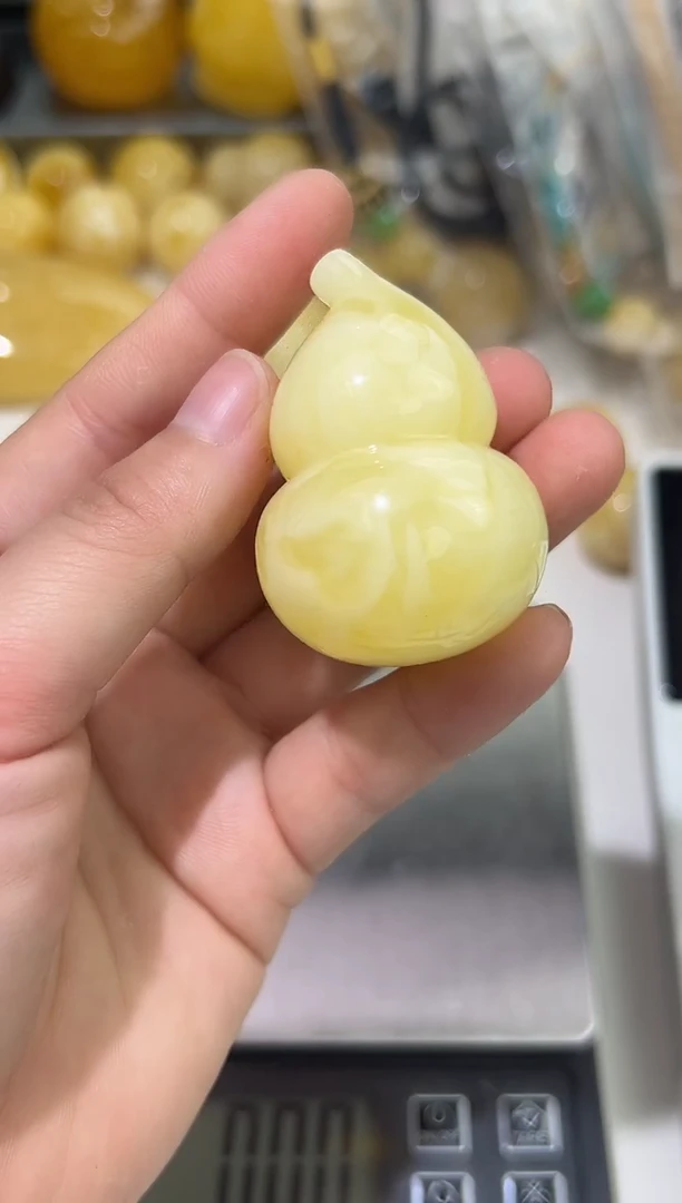 裸石琥珀未镶嵌琥珀蜜蜡吊坠