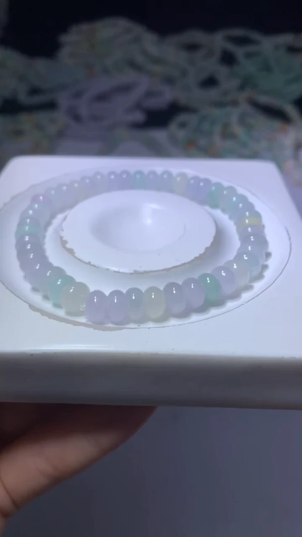 未镶嵌定制翡翠ᥫ****?MXX060373