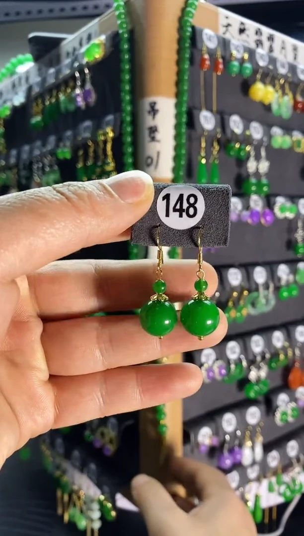 【闪购商品】翡翠耳饰银S925镶嵌148....