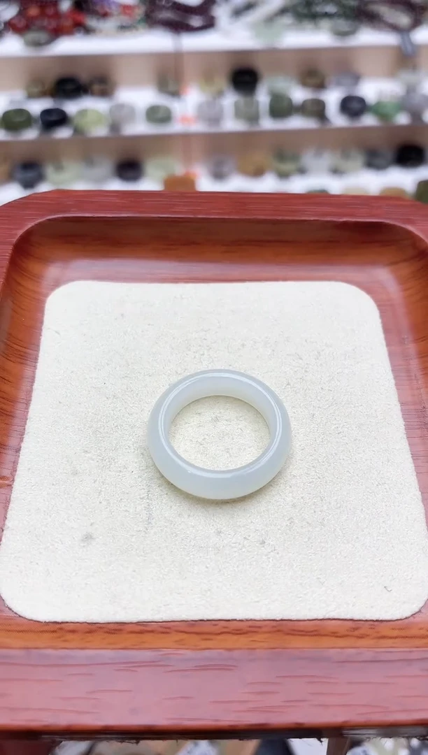 未镶嵌戒圈和田玉噗**呲15号