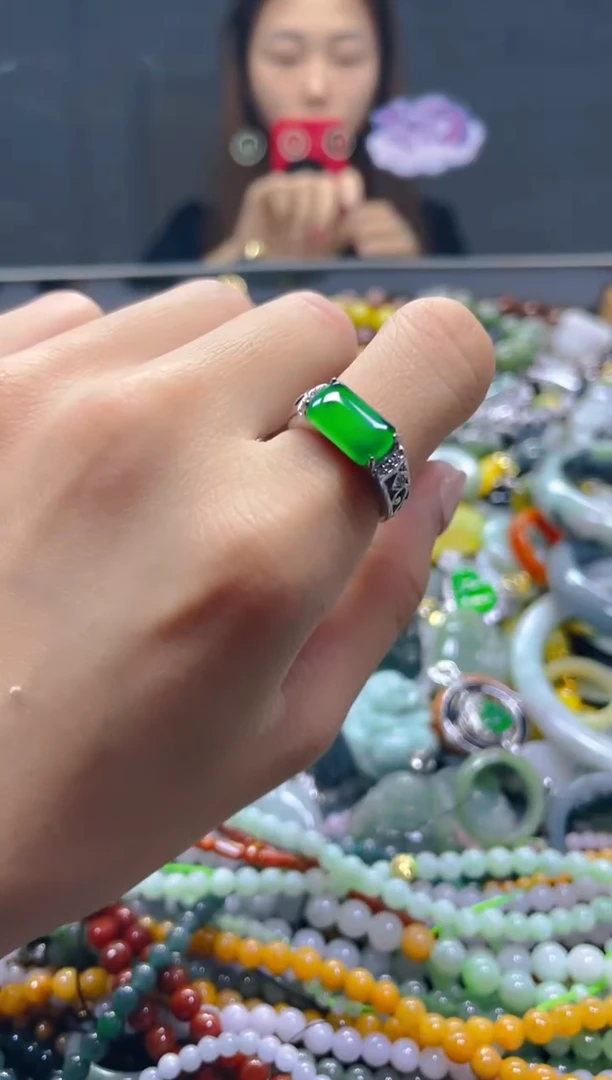 颈饰未镶嵌翡翠多样性择优发货