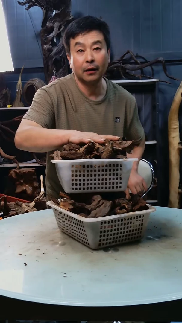 随机发货一筐边角料9.5