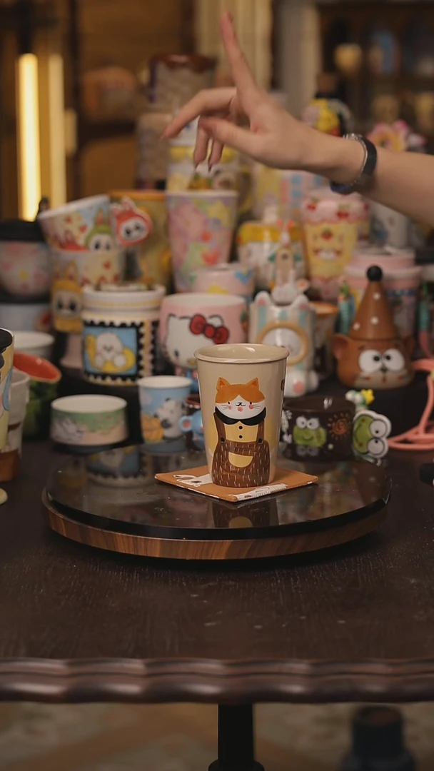景德镇釉下彩绘设计师款式陶瓷