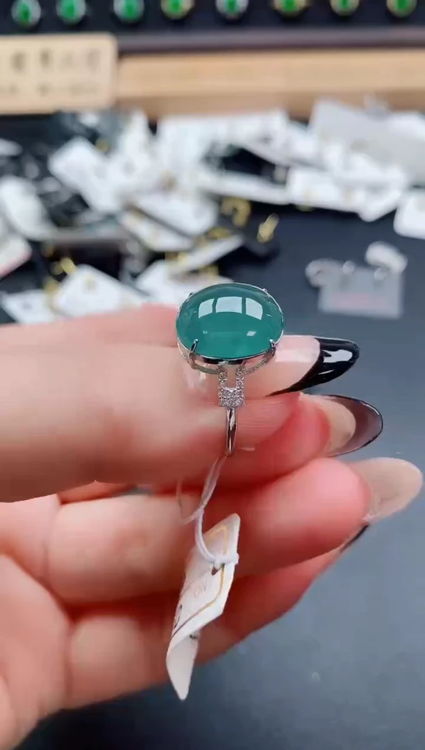 银S925镶嵌戒指翡翠1