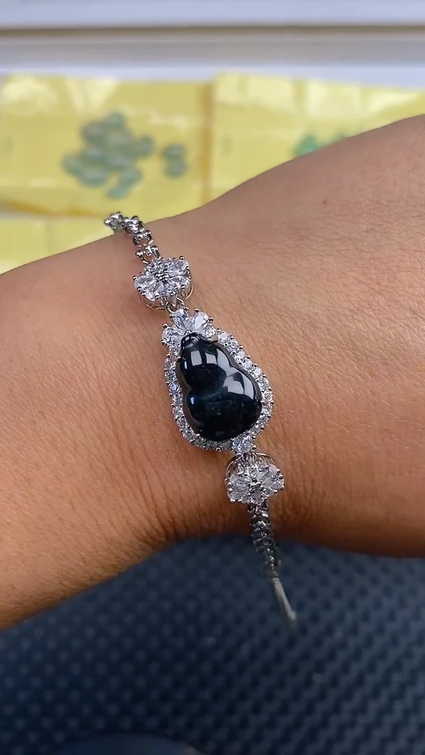 定制翡翠未镶嵌天然翡翠蛋面18