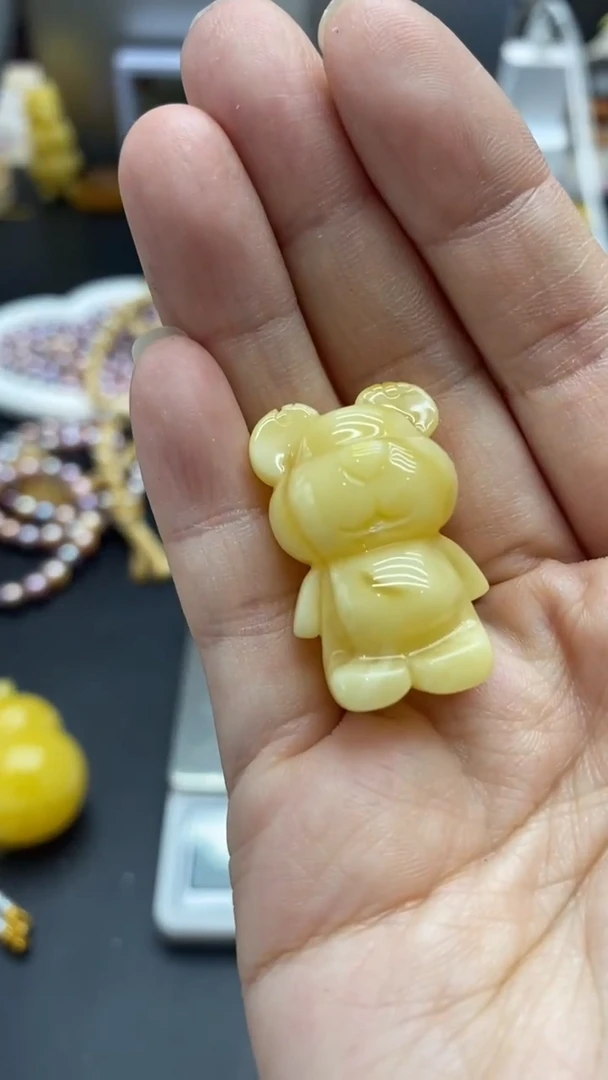 琥珀未镶嵌珠宝奇石67