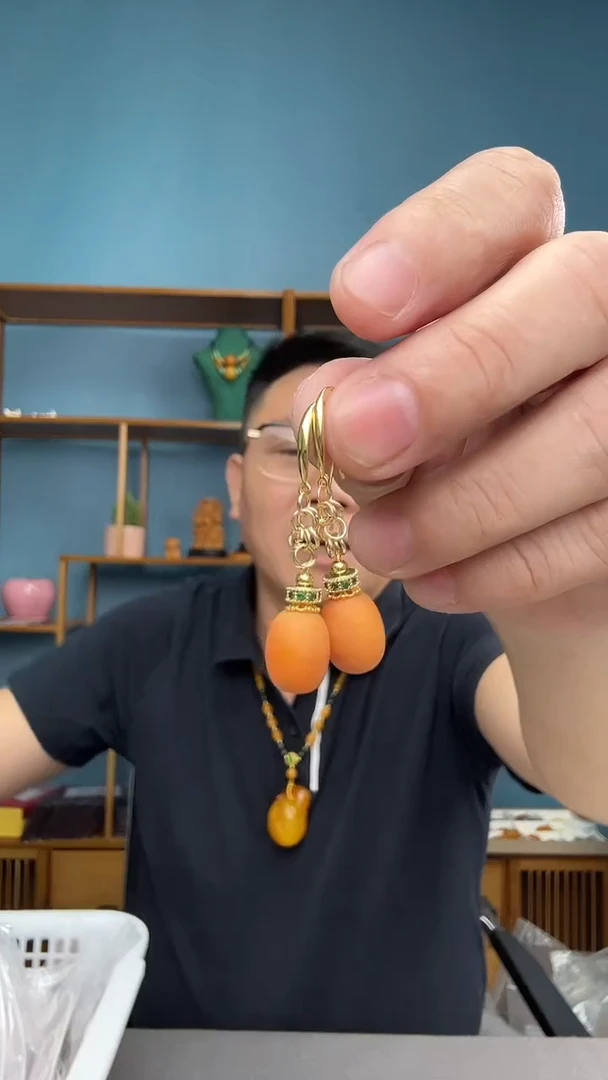 裸石琥珀未镶嵌30（有瑕介意勿拍）