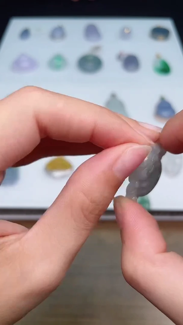 颈饰未镶嵌翡翠多样性发其一