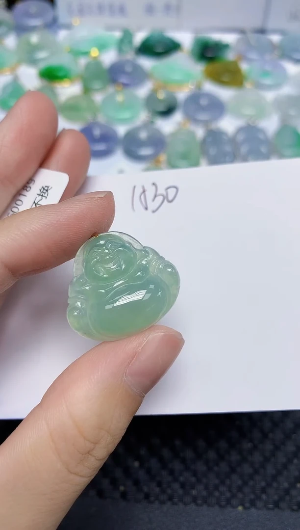 翡翠18K金镶嵌颈饰天然缅甸翡翠A货
