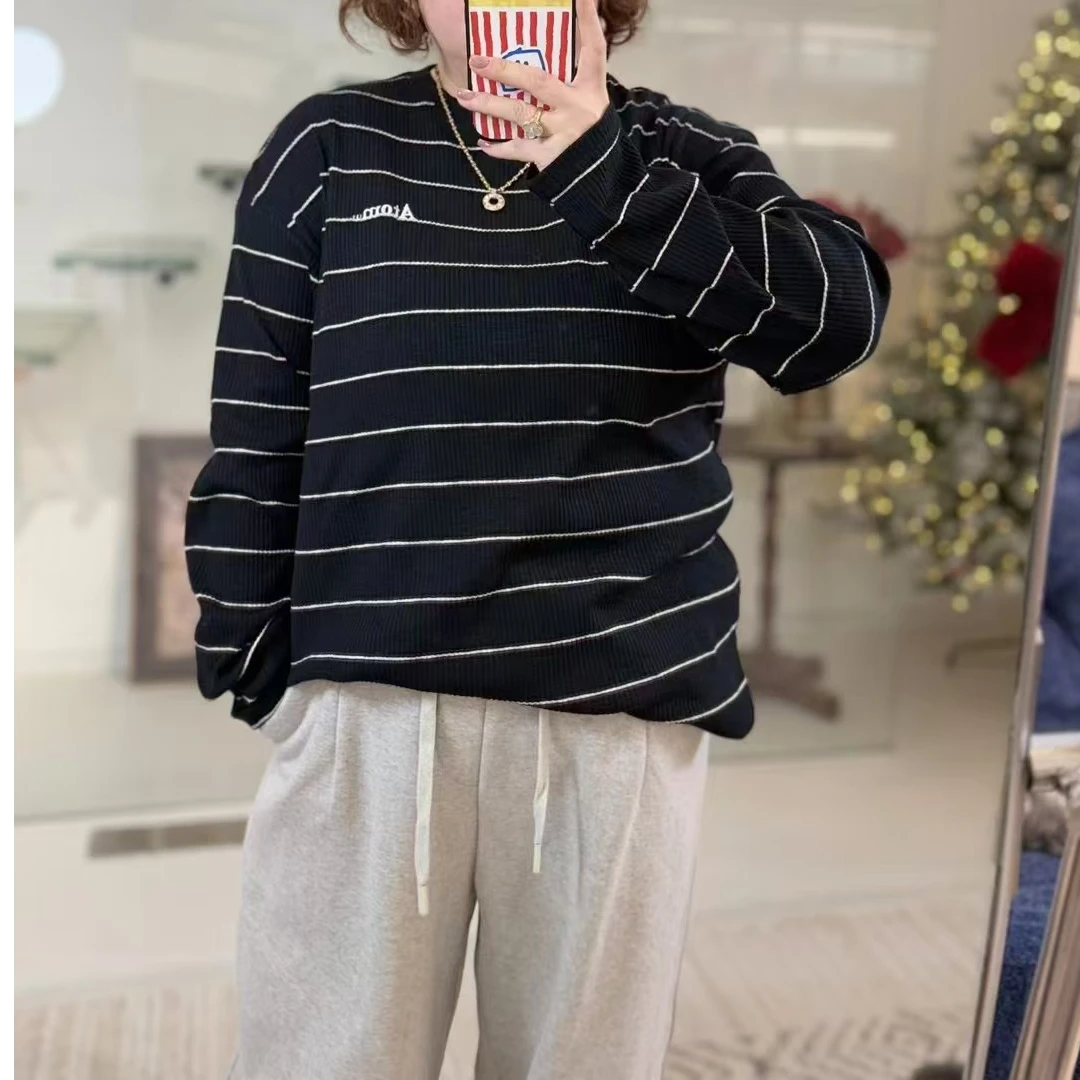 Meet遇见-冬季条纹坑条针织打底衫