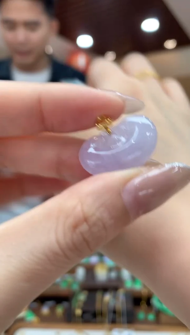 吊坠(不含链)18K金镶嵌翡翠如意