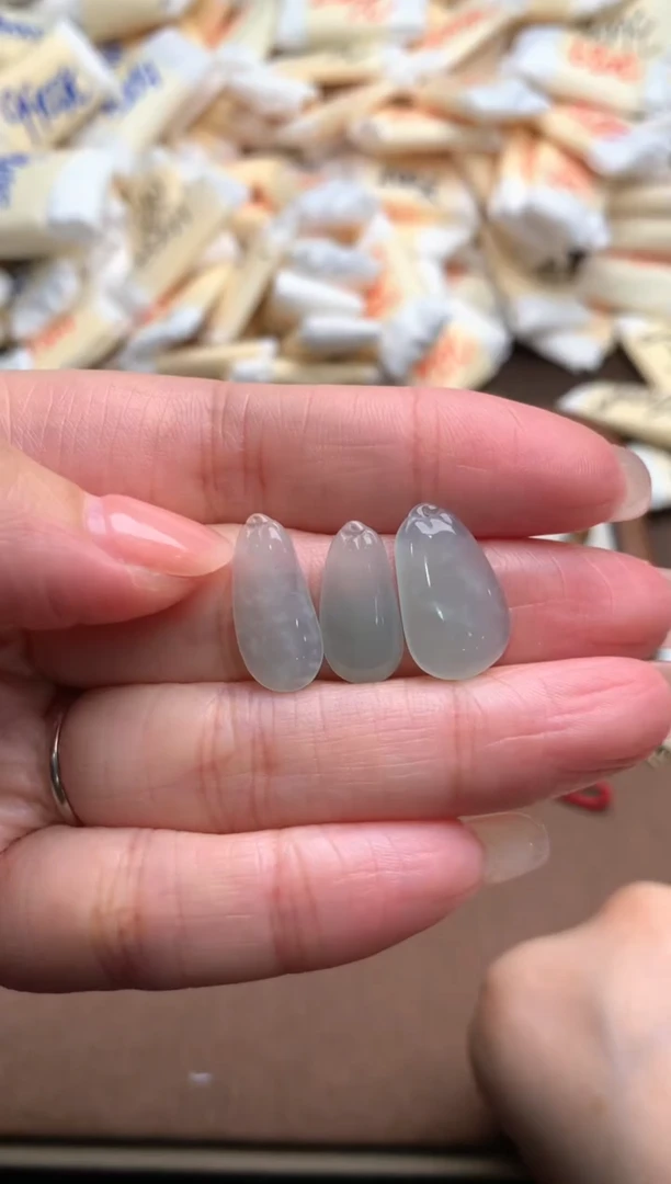 未镶嵌挂件翡翠一