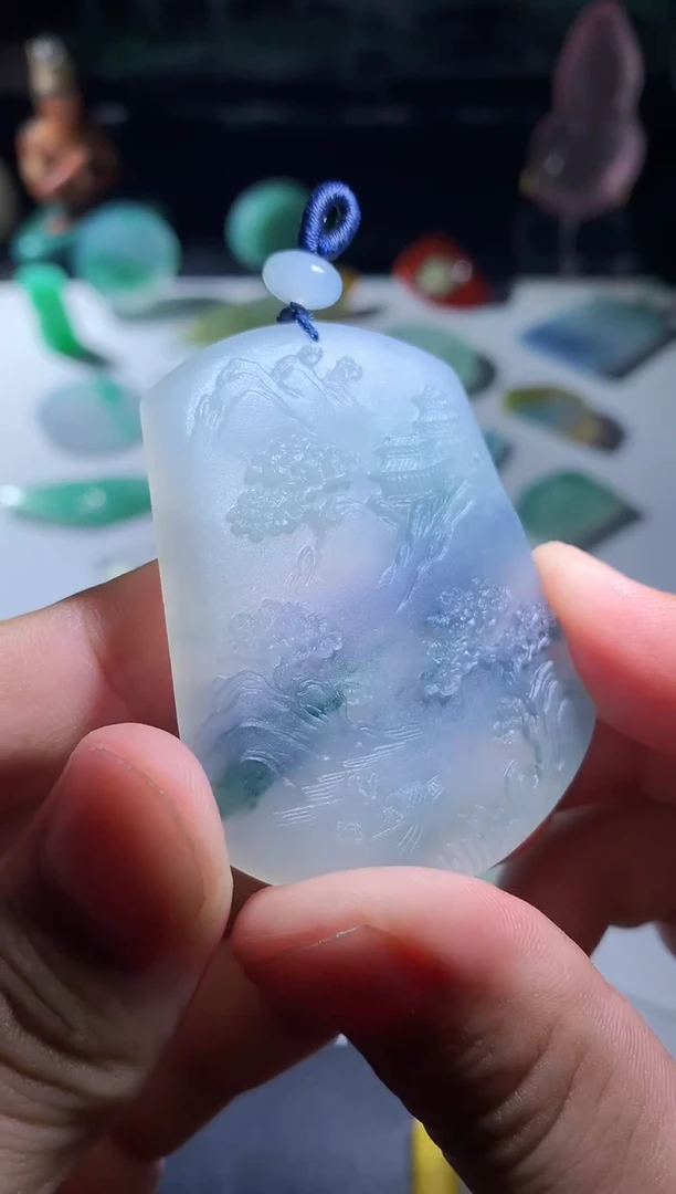 未镶嵌定制翡翠山水牌